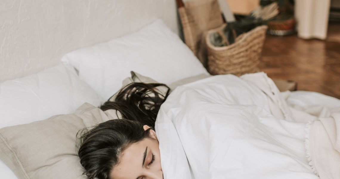 6 Astuces pour décorer votre chambre pour un sommeil de qualité